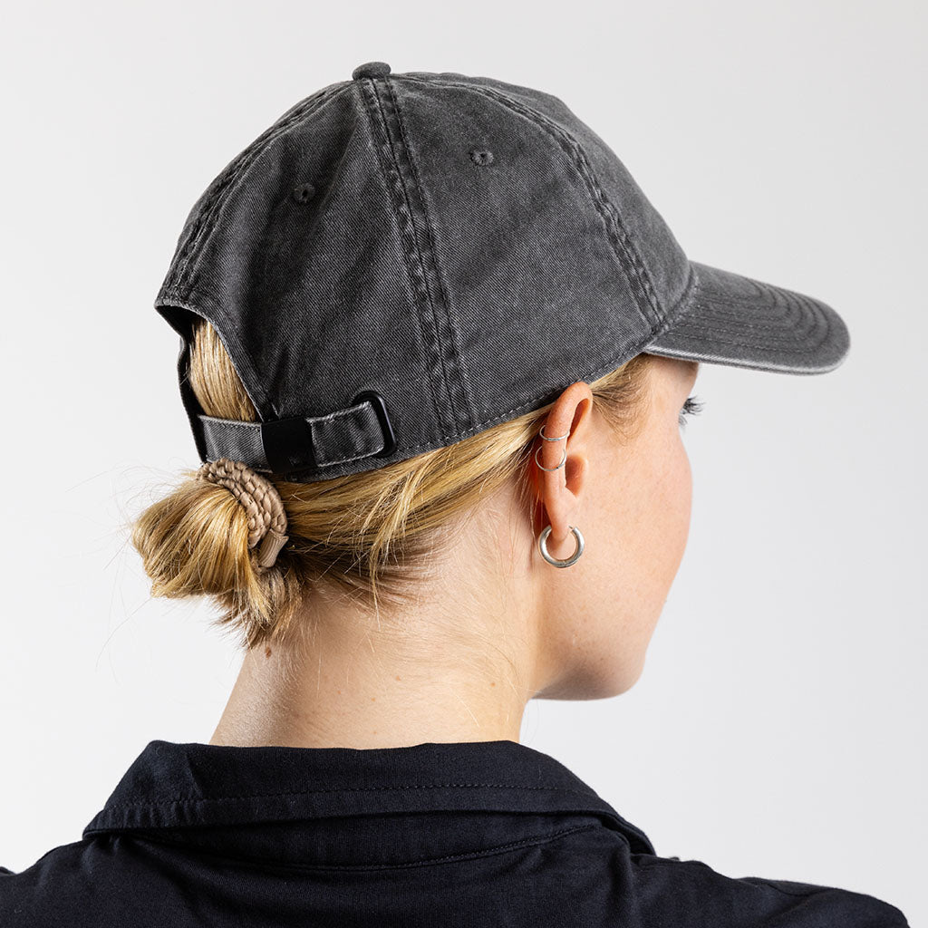 Curved Vintage Strapback Peak Cap (Black)