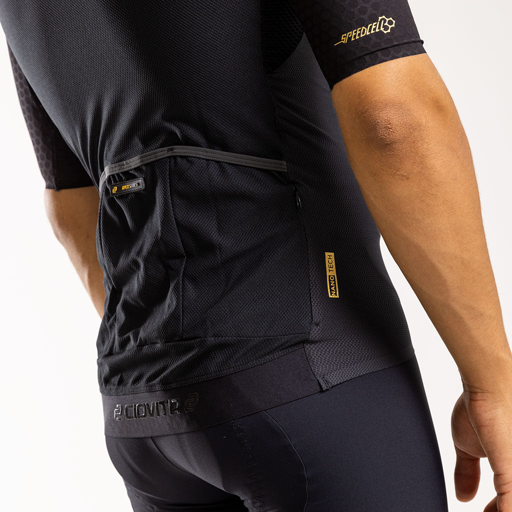 Men's Apex Gild Flyweight Jersey