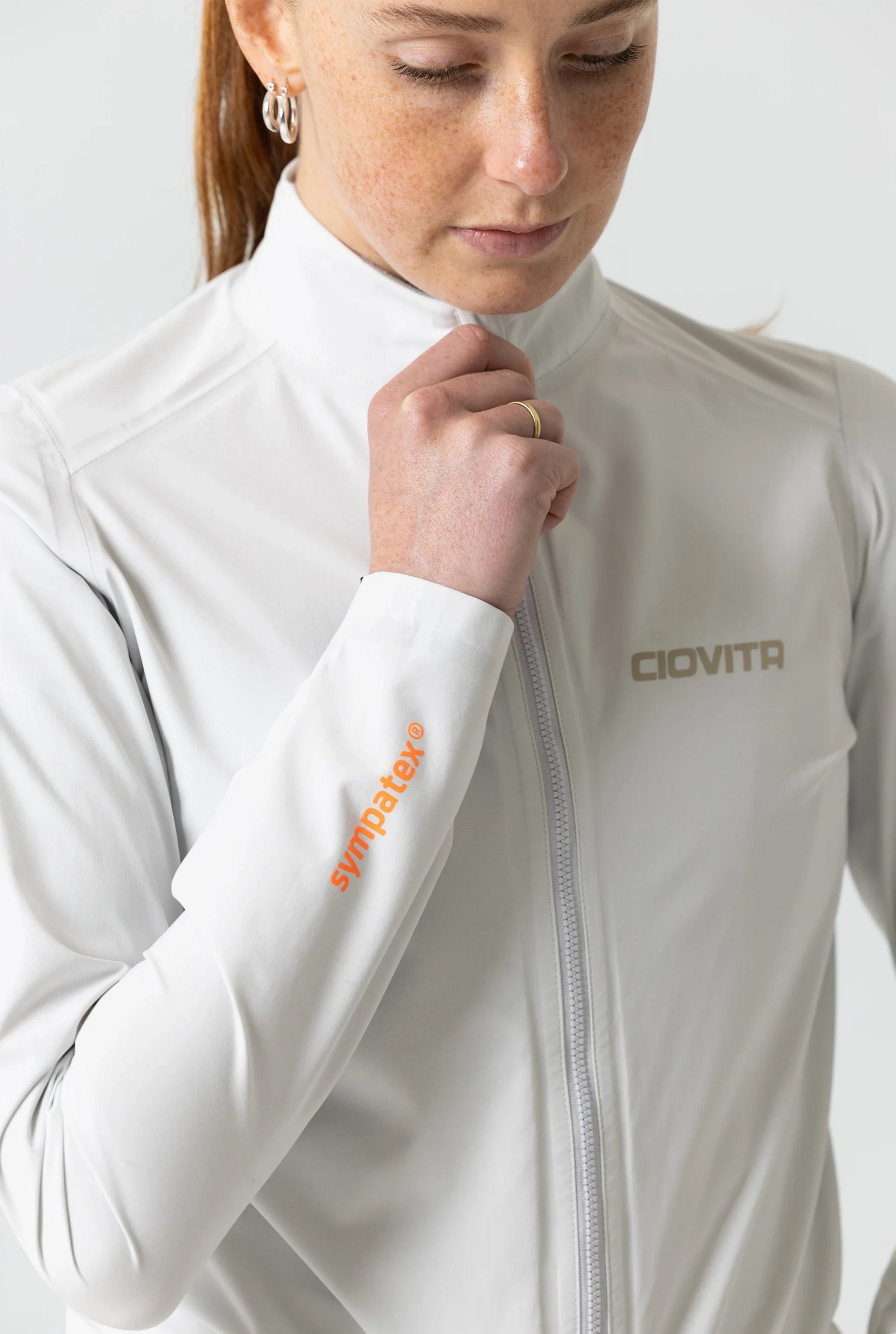 Women's Apex Hydro Repel Waterproof Jacket (Powder)