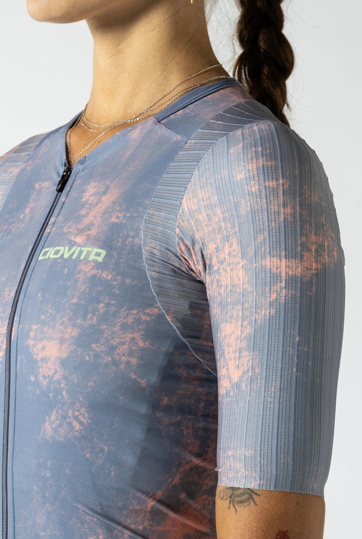 Women's Apex Aero Pro Fit Jersey (Grey Frequency)
