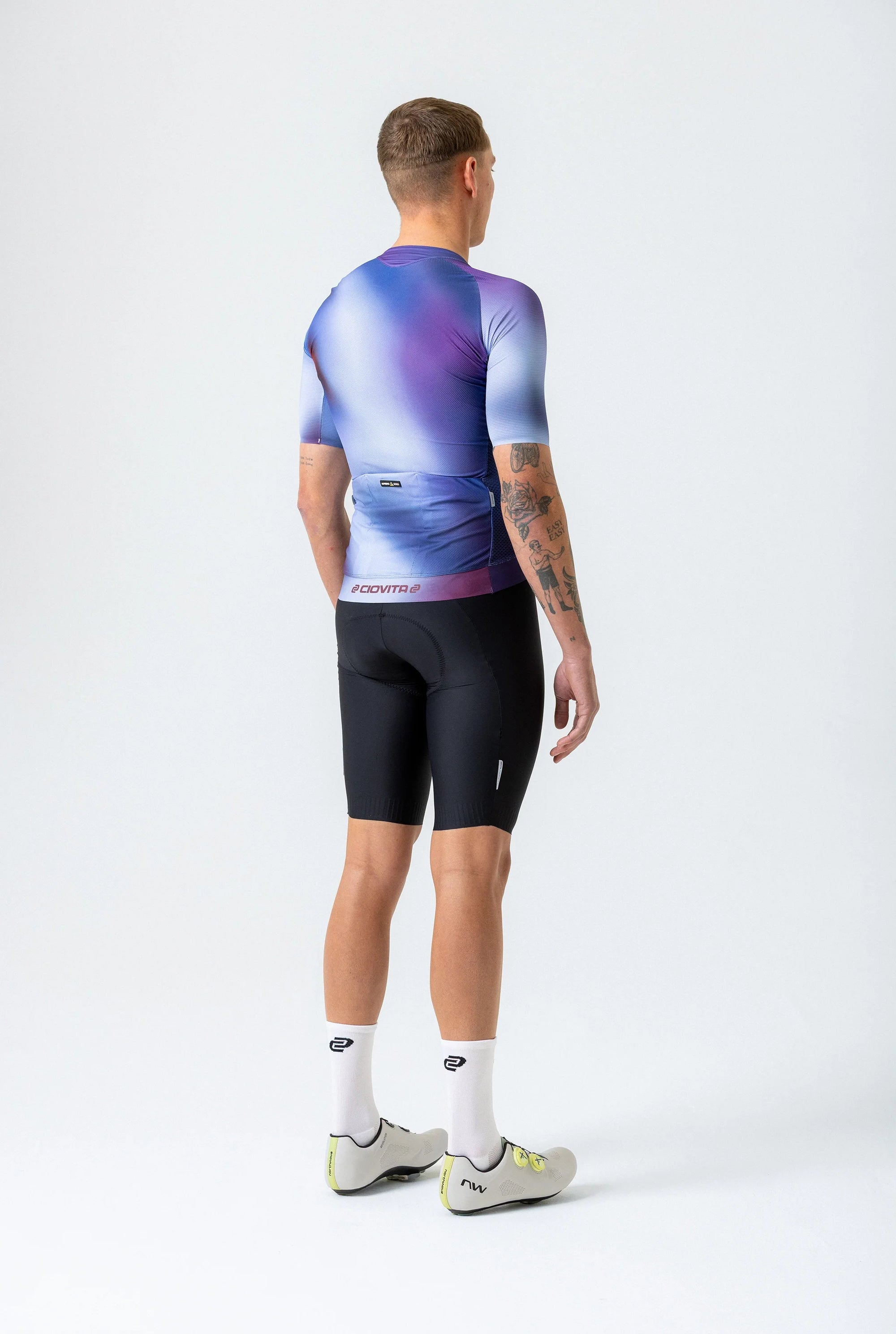 Men&#39;s Supremo Race Fit Jersey (Blue Aeris)