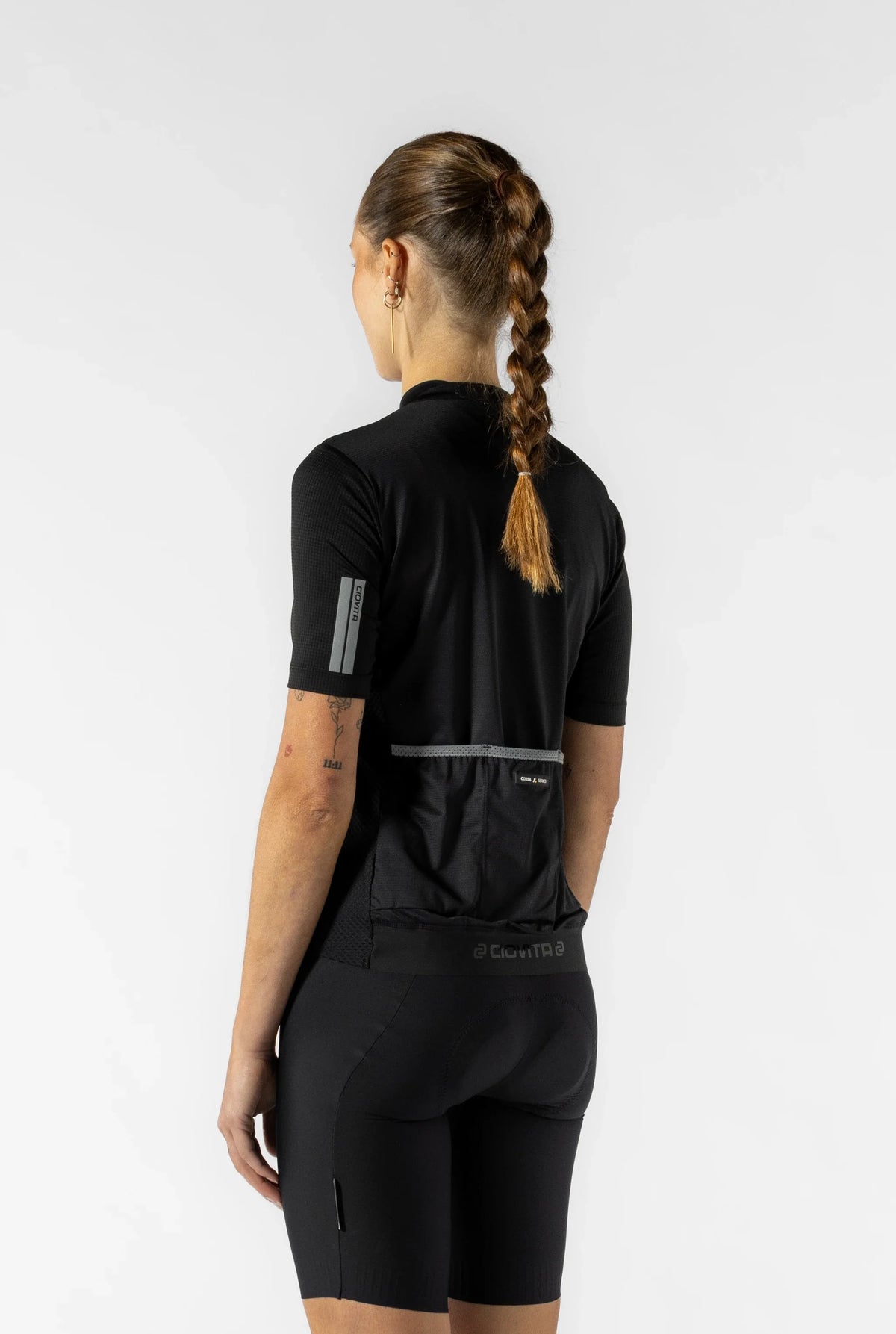 Women's Nucleo Classic Fit Jersey 2.0 (Black)