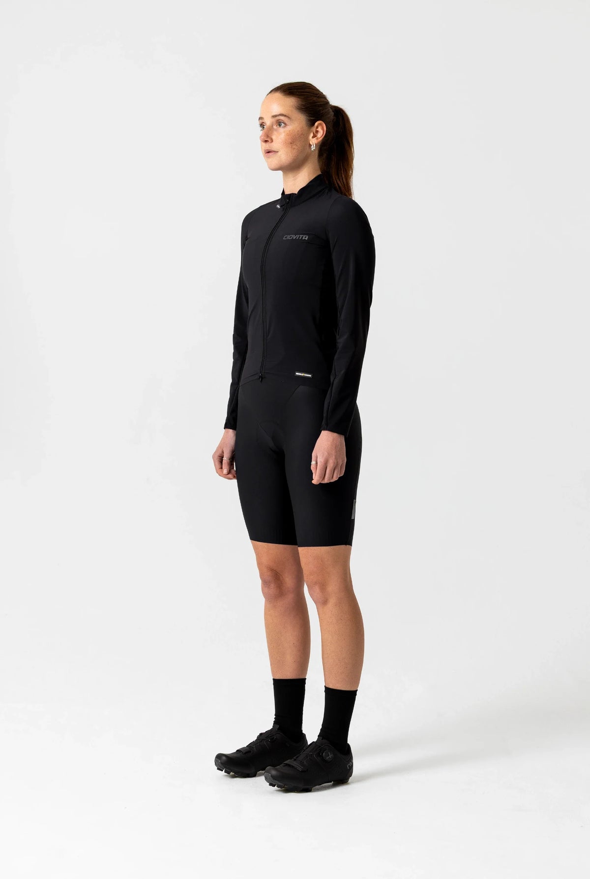 Women's Strada Lightweight Road Jacket (Black)