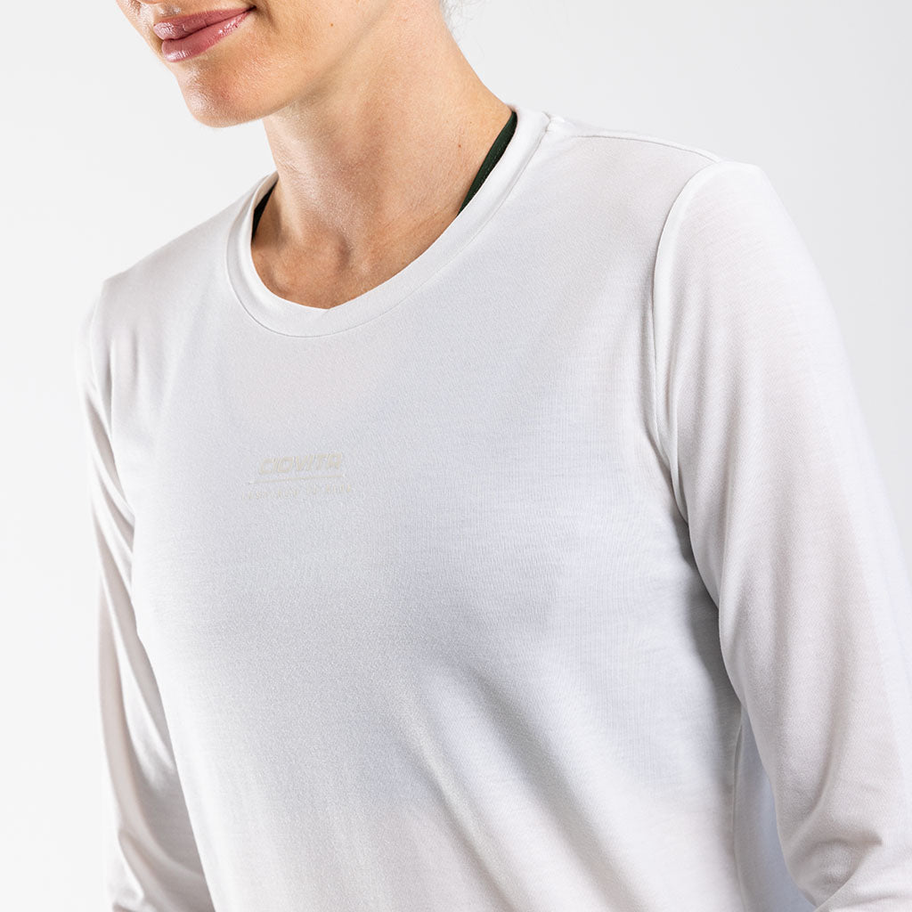 Women&#39;s Core Casual Long Sleeve T Shirt (White)