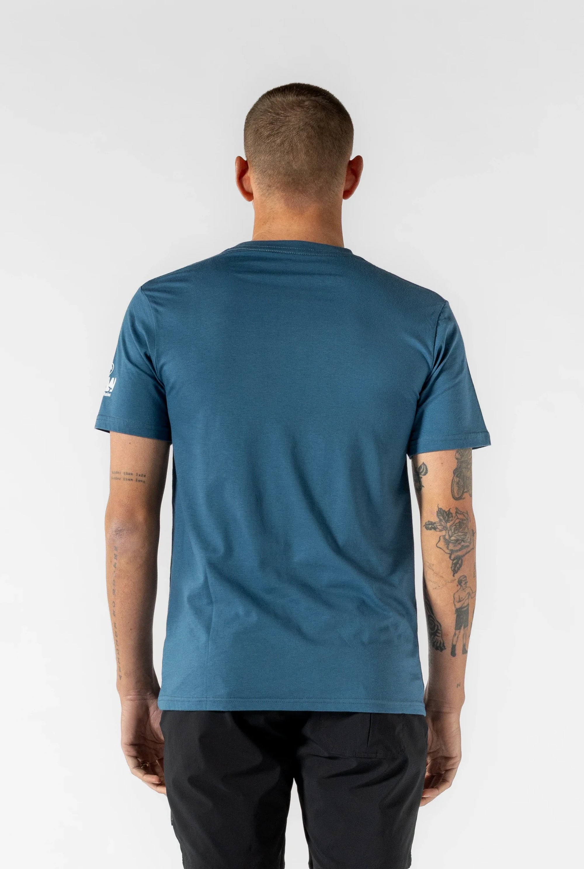 Men's FNB Wines2Whales T Shirt (Ocean Blue)