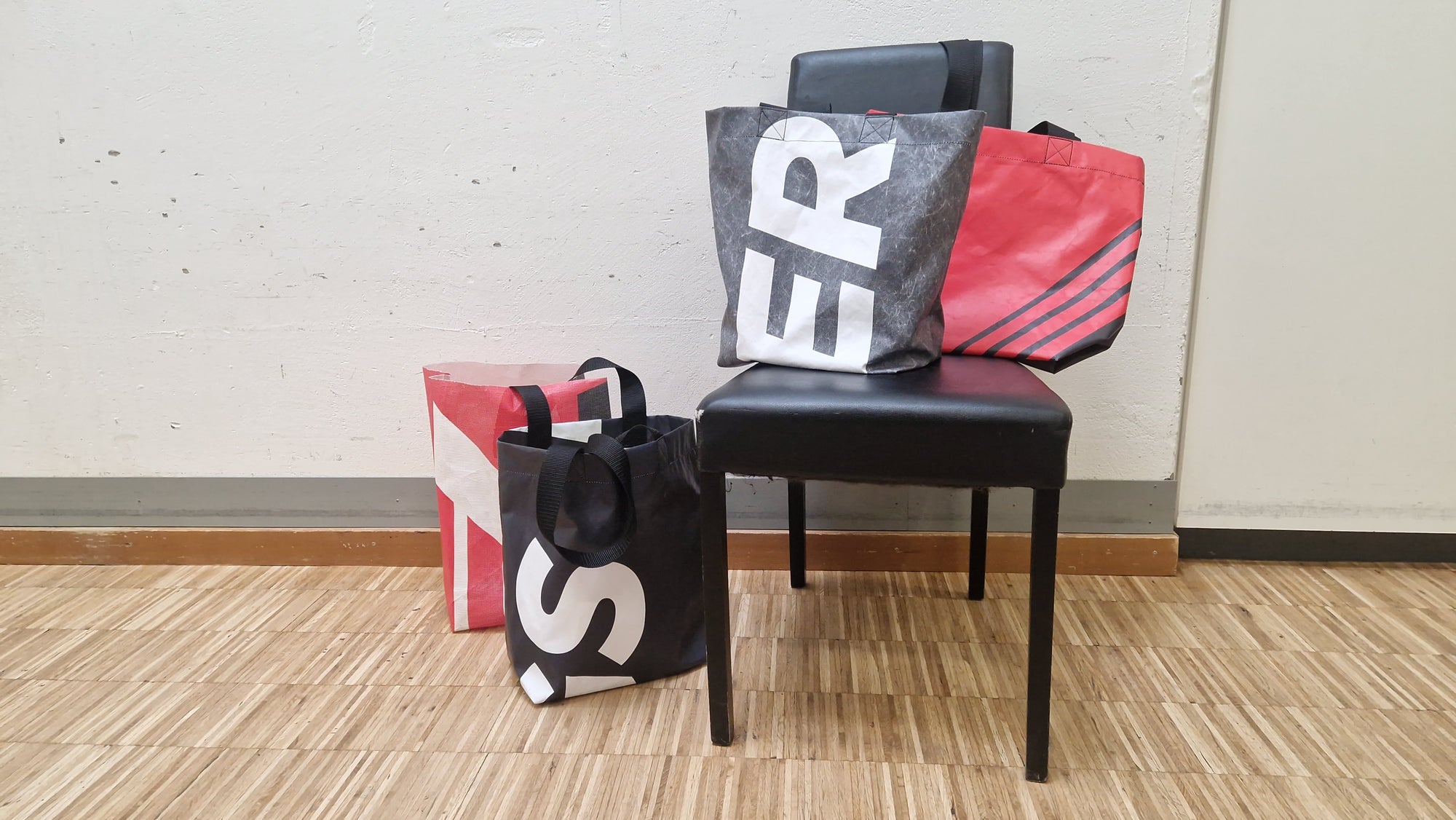 SPAR SWISS EPIC UPCYCLED SHOPPING BAGS