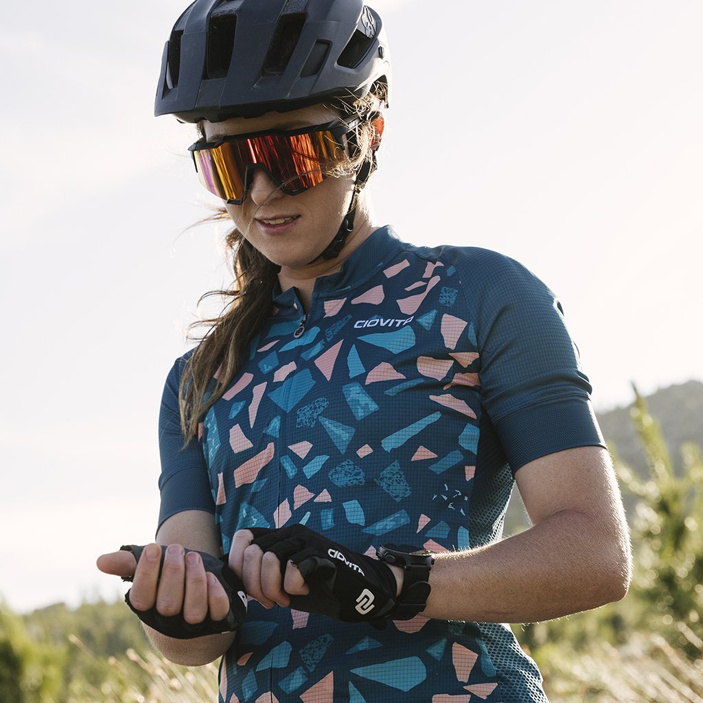 ladies cycling jersey inspired by arenberg stage